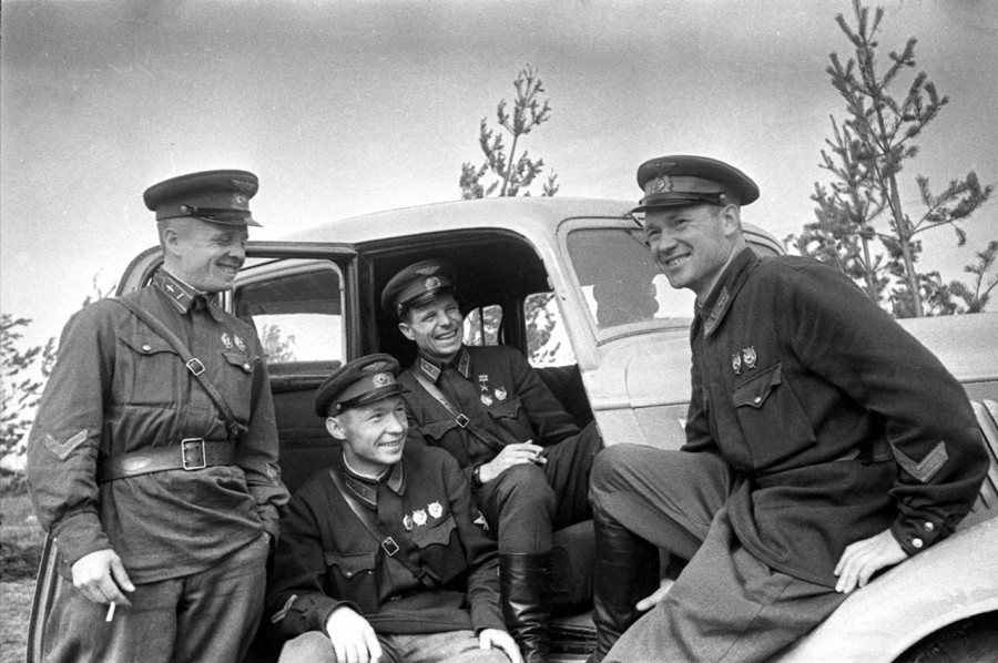 four Soviet fighter aces: Kaberov, Lvov, Yefimov, Kostylyov 5IAP 3GIAP