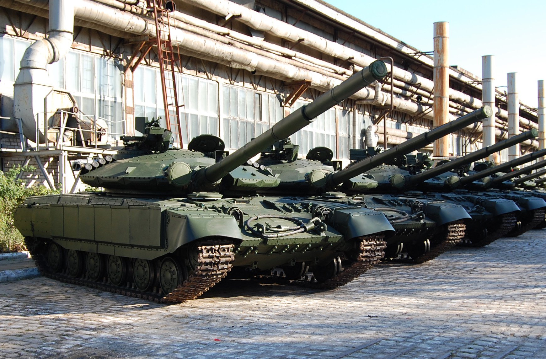 Ukraine tanks T-64BM1M