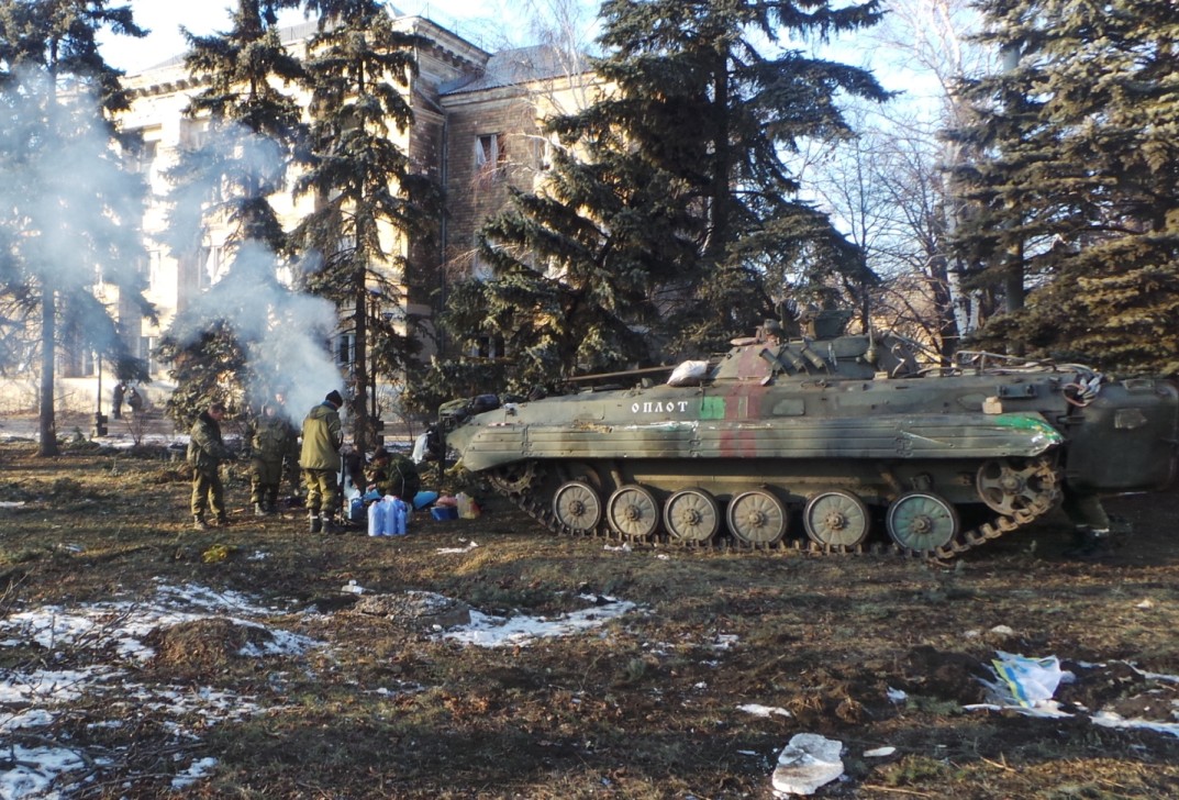 Трофейная украинская БМП-2K на службе в подразделении 'Оплот', фото февраля 2015 г