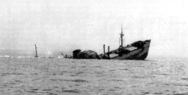 Romanian merchant Sulina sinking after the torpedo attack of submarine A-3