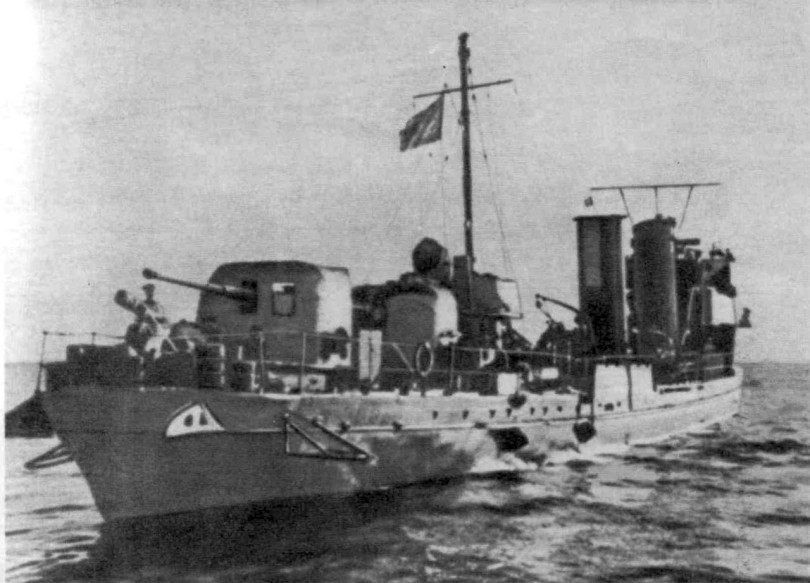 armed boats can also be classified as Gunboats. Navies use different kind of names to separate them from the large ones, 
regardless this page is focused more on large ships manned by more crew and with more powerful weapons, still designed to operate in Inner Seas and Lakes or Gulfs