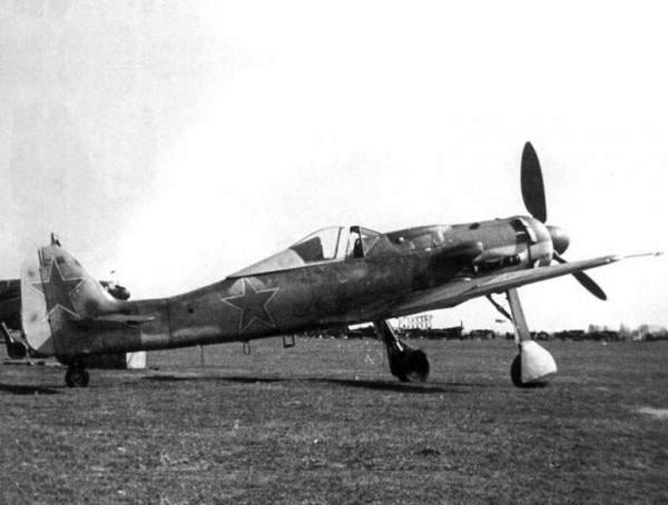 photo ww2 USSR FW-190D-9 fighter