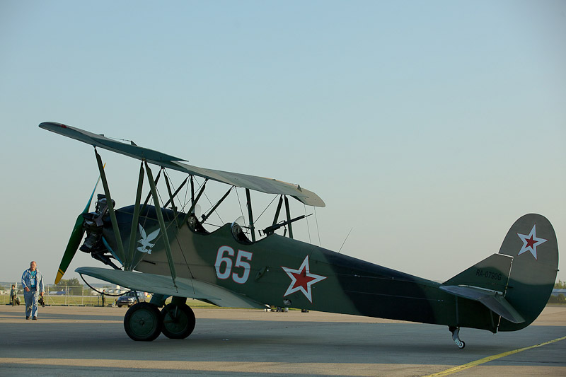 Самолет Поликарпова У-2 (По-2) СССР фото цвет