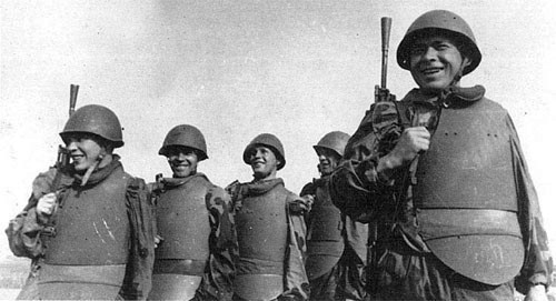 ВМВ Штурмовые группы единственный, уникальный вид пехоты с персональной броней (кирасами) ими оснащались группы армейского спецназа штурмовые инженерно-саперные бригады (ШИСБр)