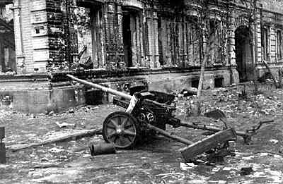 foto photo ww2 WWII Фото ВОВ Captured German PAK gun in Stalingrad