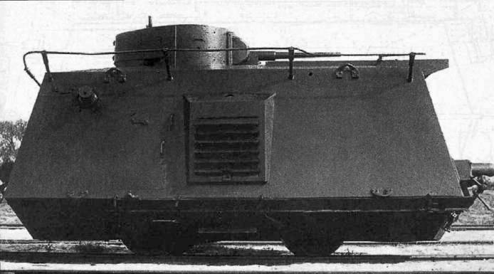 Фото СССР броневая дрезина БТД-35 с башней БТ-5