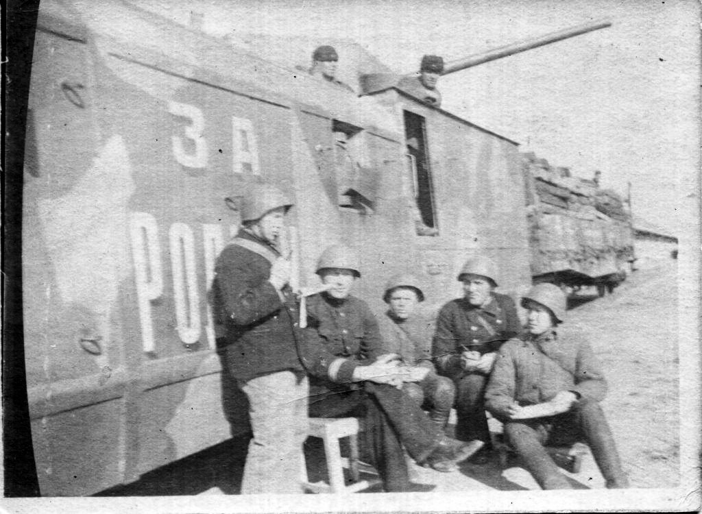 Советские бронепоезда крымской постройки в ВОВ
