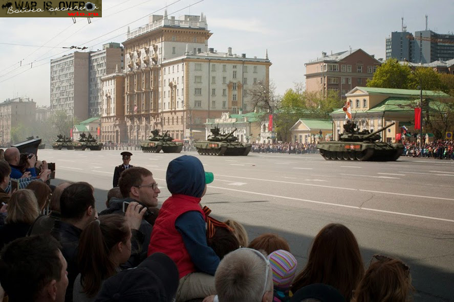 photo Russian T-90A tanks in Moscow 2015