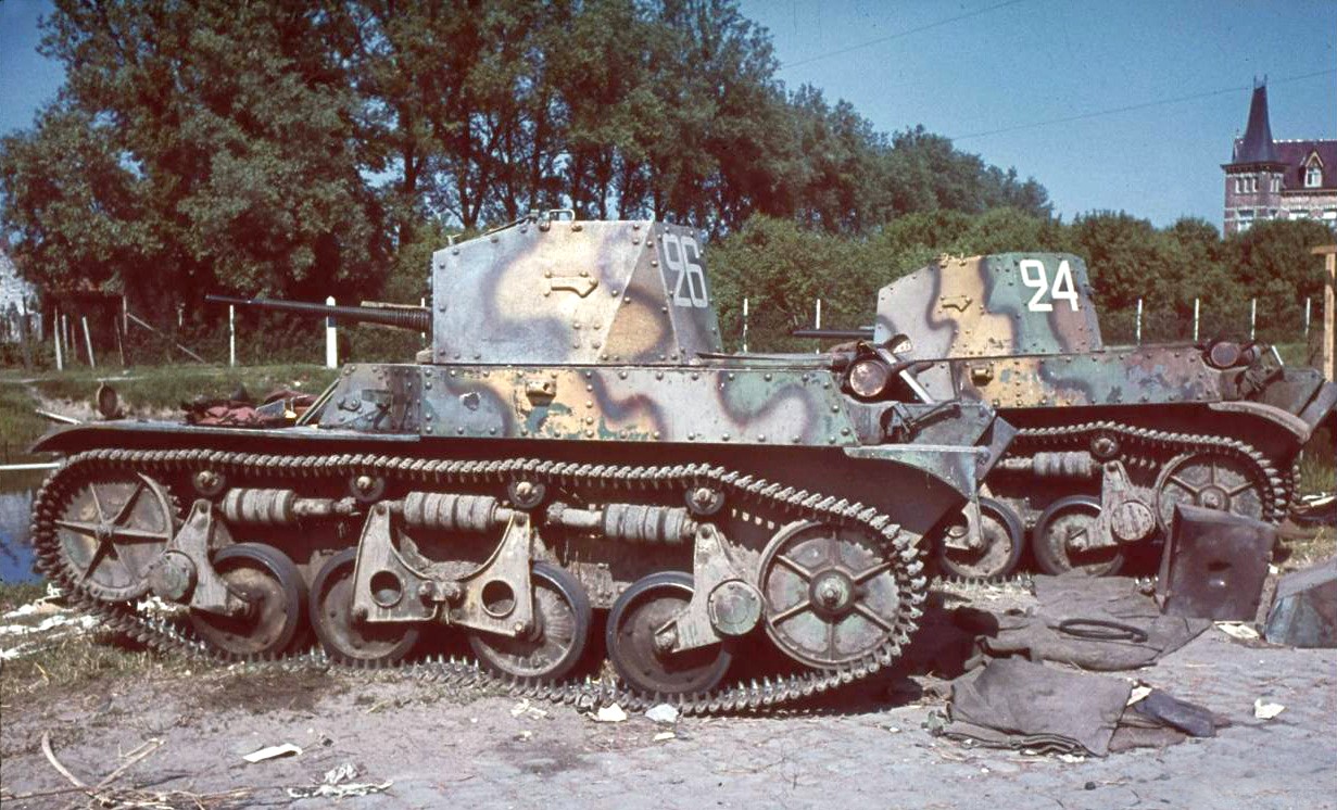 Французские легкие разведывательные танки AMR35