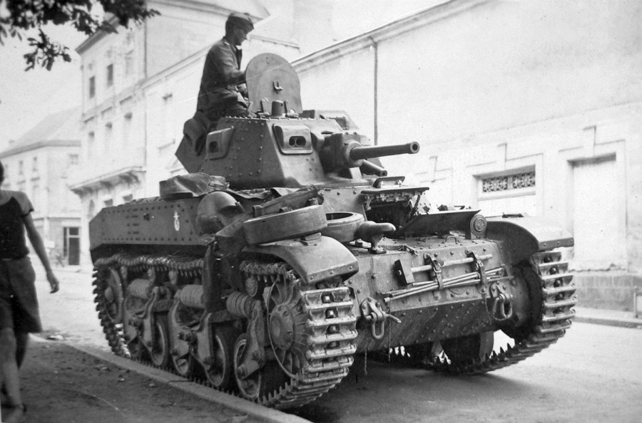 Французский легкий танк AMC35