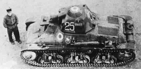 French Hotchkiss H35 char leger