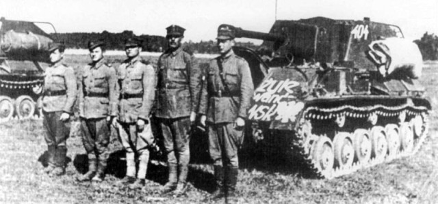 photo WWII Polska dzialo samobiezne SU-76M