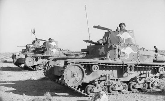 кенгуру - легкие танки М11/39 и М13/40