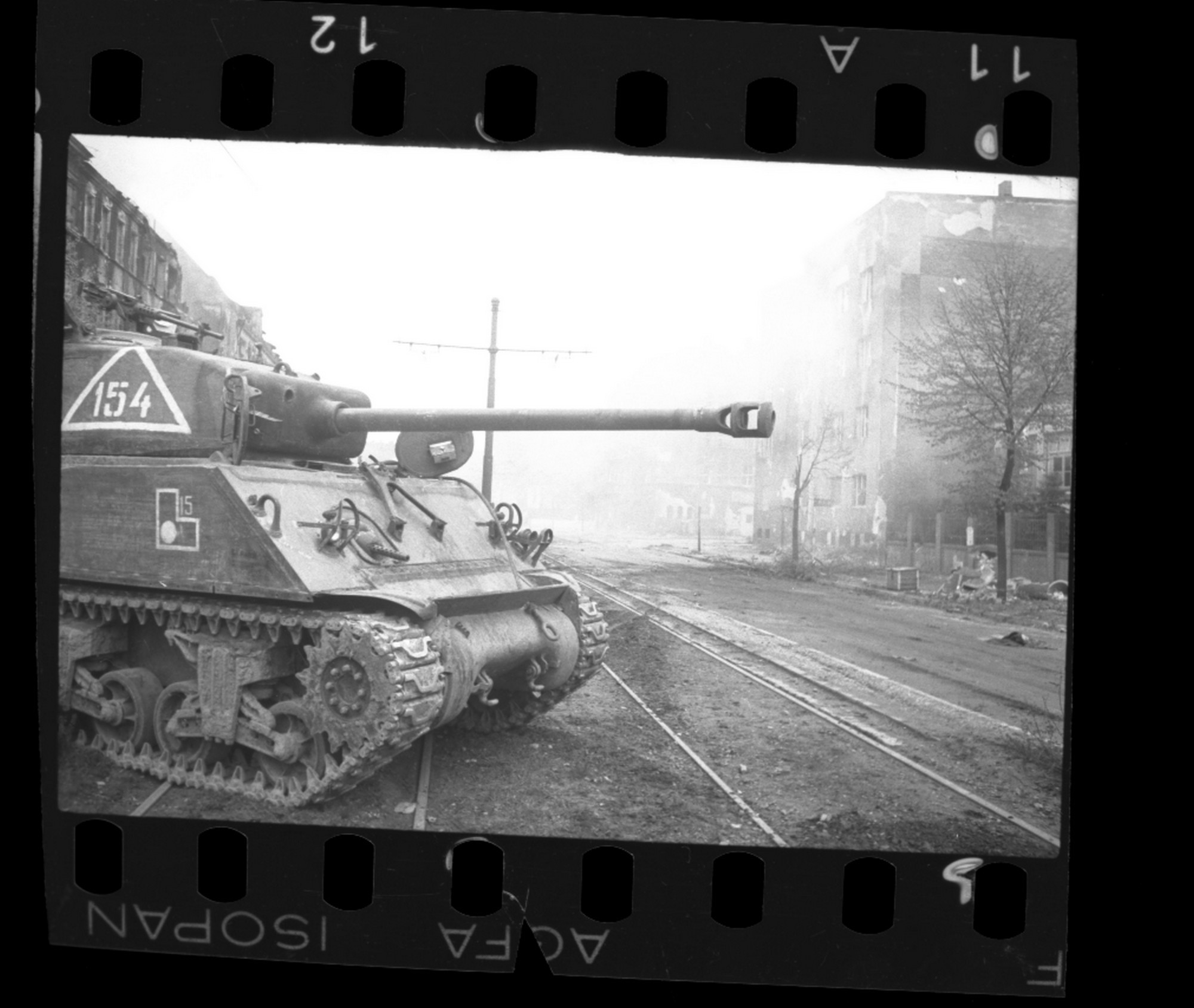 фото Берлин 1945 танки 2 мировой войны в бою