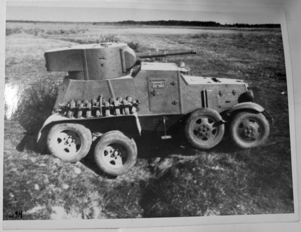 Soviet Armoured Cars: pre-war and WW2
