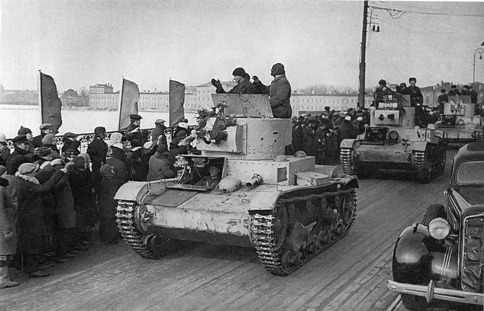 Огнеметные танки ХТ-130 (ОТ-130) в Ленинграде