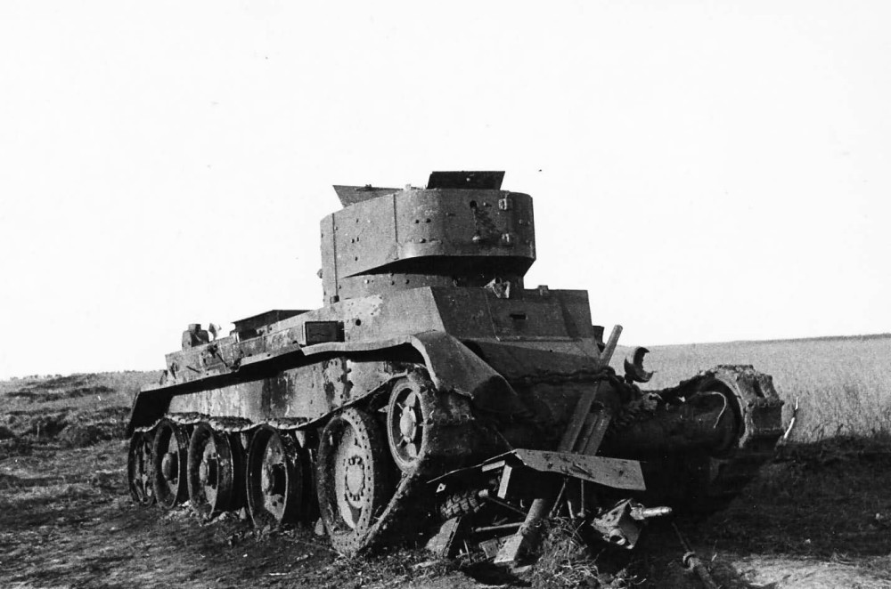 image Destroyed Soviet BT-7 and German PaK.35/36 antitank gun in 1941