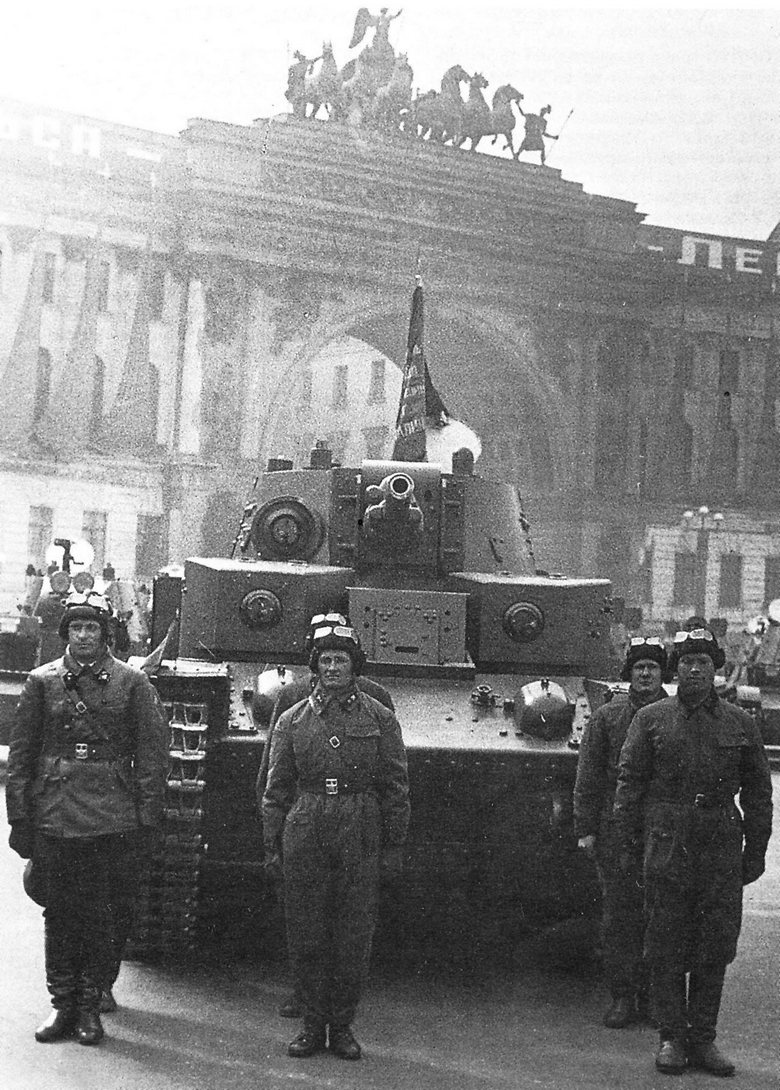 Т-28 с конической башней, 1940 стальные монстры Сталина