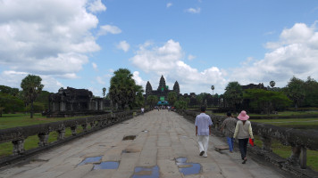 foto photo фото Angkor Thom - hot road