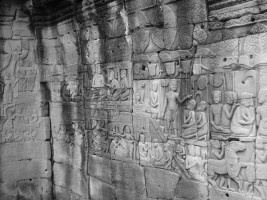 foto photo фото Angkor Thom - Os baixos-relevos com cenas da antiga Khmer-vida.